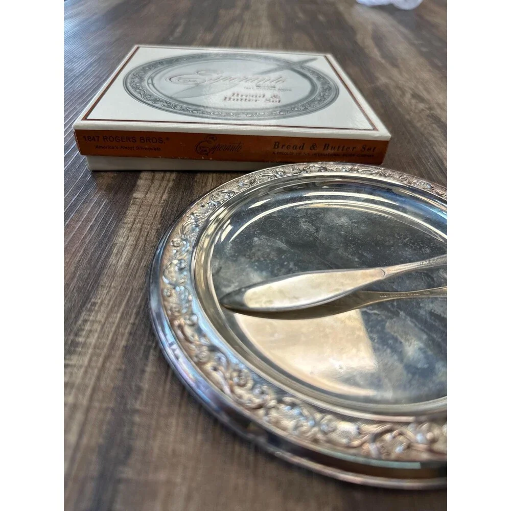 Vintage 1967 Rogers Bros Esperanto Silverplate Bread and Butter Set with Box
